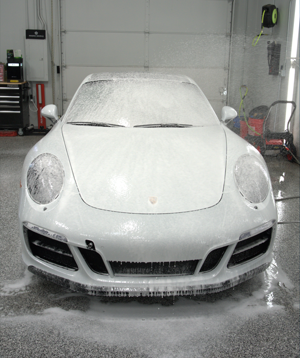 car washing porsche